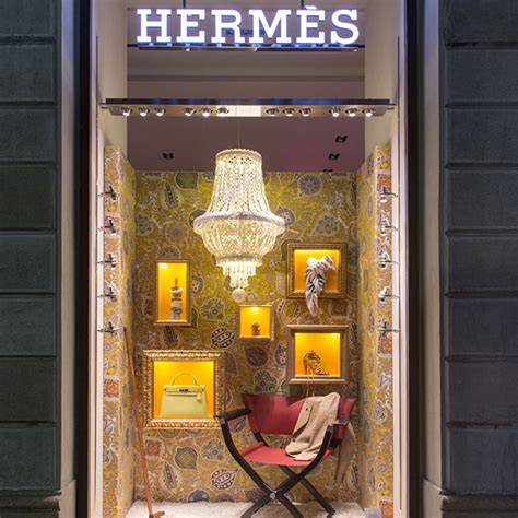 Hermès: vetrine d'artista 